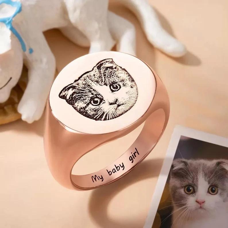 Custom Pet Portrait Signet Ring, Engraved Dog Cat Memorial Jewelry